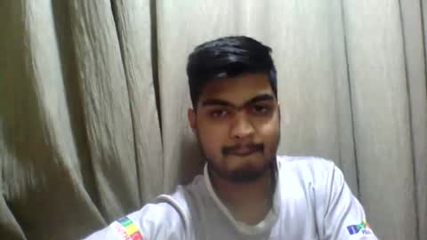 Snapshot of slavesj18 chatting on 12/17/25, 04:57 Add me on hangout sjcool1998 online show from 12/17/25, 04:57