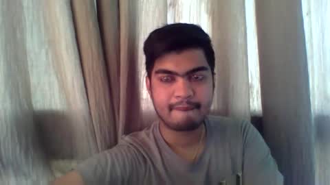 Snapshot of slavesj18 chatting on 01/10/26, 04:36 Add me on hangout sjcool1998 online show from 01/10/26, 04:36