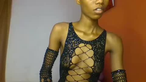 Snapshot of slaybby chatting on 01/06/25, 05:59 Slaybby online show from 01/06/25, 05:59