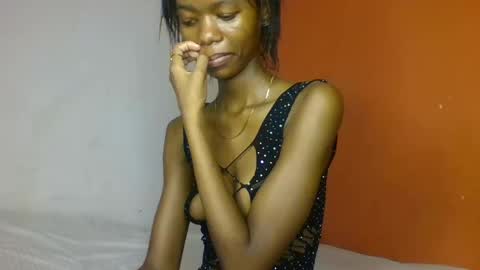 Snapshot of slaybby chatting on 02/08/25, 07:59 Slaybby online show from 02/08/25, 07:59