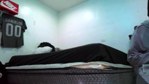 Sleazyycarlitx online show from 12/15/25, 08:29