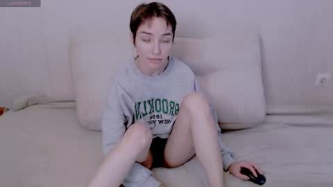 sleepy_ash_ online show from 06/15/26, 12:40