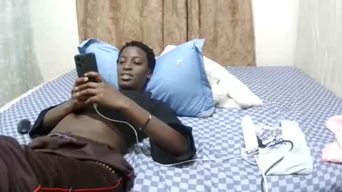 slender_sweetbabe online show from 11/01/25, 09:06