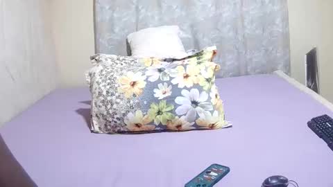 slender_sweetbabe online show from 04/20/26, 11:13