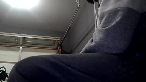 Snapshot of slickerthan12 chatting on 02/01/25, 11:48 BBC Hanging online show from 02/01/25, 11:48