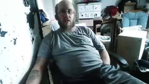 slickwill2391 online show from 05/03/26, 05:19