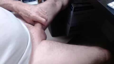 sliderguy699 online show from 02/17/26, 11:50