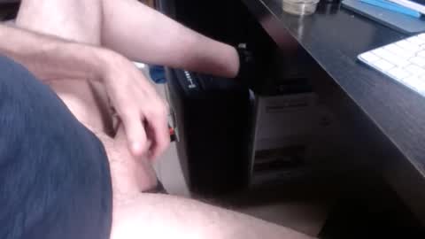 sliderguy699 online show from 02/26/26, 11:20