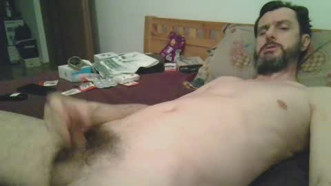 Snapshot of slim38 chatting on 04/24/26, 11:40 Alin online show from 04/24/26, 11:40