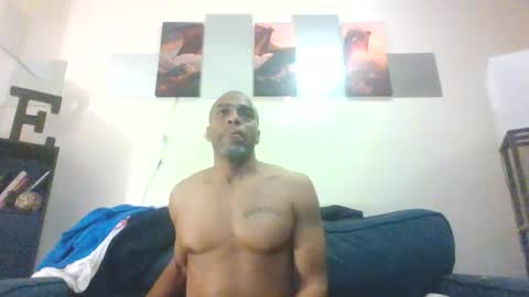Slim8975 online show from 03/17/26, 11:08
