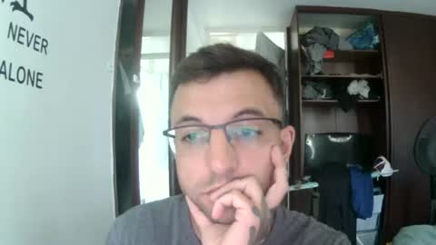 Snapshot of slim98467517333 chatting on 06/23/26, 10:57 slim98467517333 online show from 06/23/26, 10:57