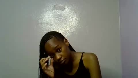 Alicia online show from 10/05/25, 03:38