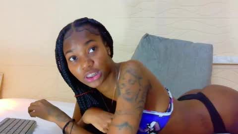 slim_chocobar18 online show from 02/26/26, 04:06