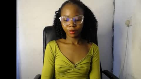 Crystal online show from 04/23/26, 10:58