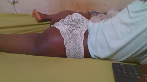 slim_girl3 online show from 04/11/26, 08:07