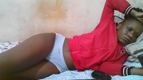 Snapshot of slim_girl3 chatting on 06/17/26, 05:47 slim_girl3 online show from 06/17/26, 05:47