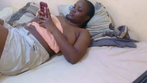 Snapshot of slim_joy chatting on 07/22/26, 09:23 slim_joy online show from 07/22/26, 09:23