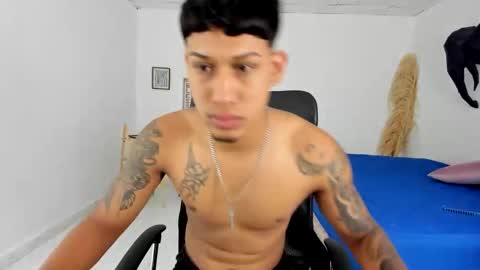 slim_master12 online show from 04/05/26, 03:04