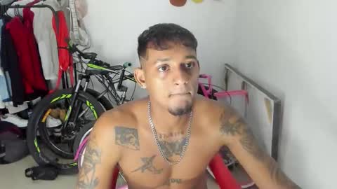 slim_master12 online show from 04/15/26, 04:30