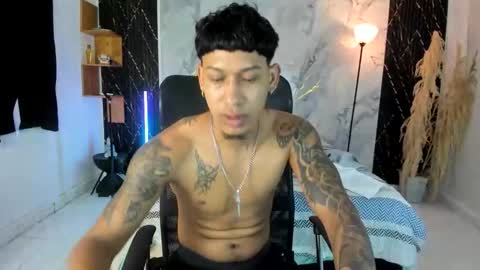 Snapshot of slim_master12 chatting on 05/02/26, 08:25 slim_master12 online show from 05/02/26, 08:25