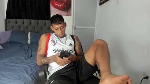 Snapshot of slim_master12 chatting on 05/14/26, 11:55 slim_master12 online show from 05/14/26, 11:55
