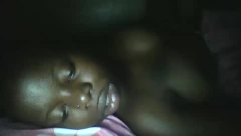 slim_petite_ebony online show from 10/16/25, 10:11