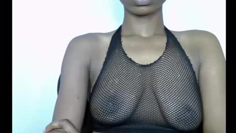 Snapshot of slim_petitqueen chatting on 12/16/25, 06:51 Alice online show from 12/16/25, 06:51