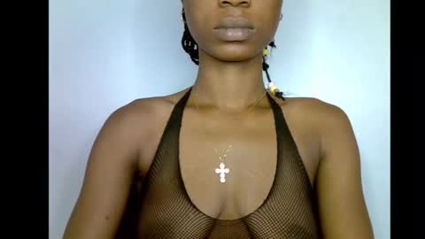 Snapshot of slim_petitqueen chatting on 01/07/26, 07:33 Alice online show from 01/07/26, 07:33