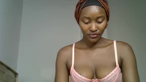 slim_queen254 online show from 07/17/26, 01:01