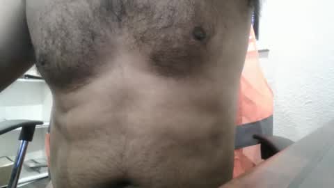 slimjimorange9 online show from 11/30/25, 12:25