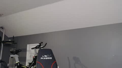 slimjp online show from 01/01/25, 09:09