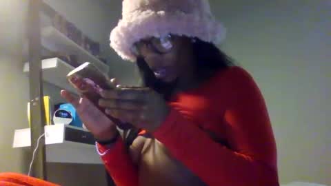 Snapshot of slimmmgooodiexoxo chatting on 12/03/24, 08:50 slimmmgooodiexoxo online show from 12/03/24, 08:50