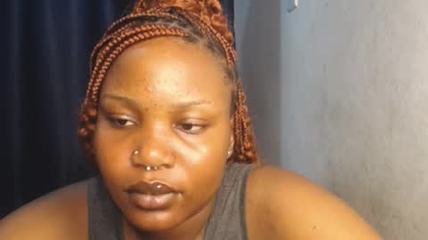 Jemila online show from 02/11/25, 02:02