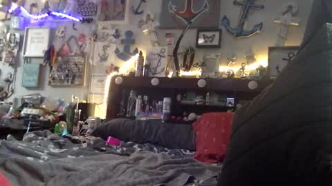 Slip Inside Wet Orchid online show from 09/17/25, 04:30