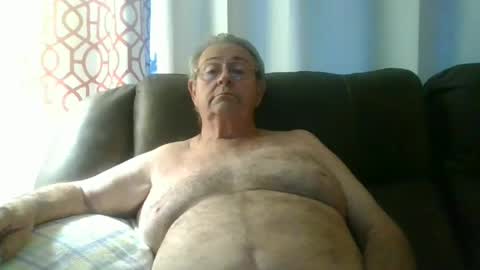 slippery_duck online show from 06/26/26, 10:52