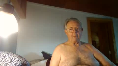 slippery_duck online show from 07/22/26, 11:35