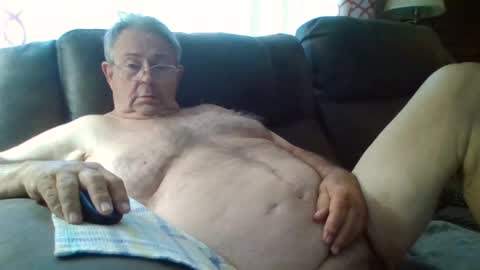 slippery_duck online show from 07/29/26, 02:26
