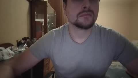 Snapshot of slonny111 chatting on 12/18/25, 01:22 Stan111 online show from 12/18/25, 01:22