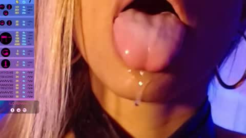 Snapshot of sloppylucy chatting on 01/16/25, 02:19 SloppyLucy online show from 01/16/25, 02:19