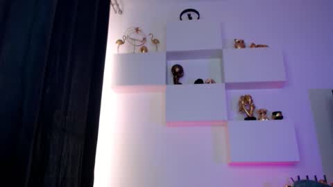 Ariana online show from 01/14/26, 08:20