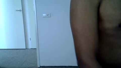 Snapshot of slutdickforu chatting on 05/24/26, 12:32 slutdickforu online show from 05/24/26, 12:32