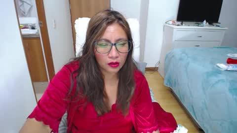 Slutdirtyxxx online show from 12/22/24, 09:33