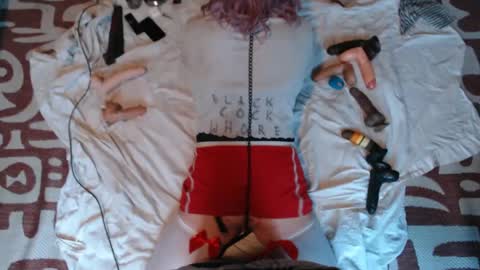 slutgurl_pdx online show from 01/01/25, 05:55