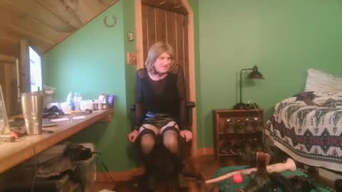 slutjennifertransxx online show from 10/24/25, 02:41