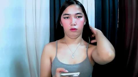 Gretha online show from 10/13/25, 03:17