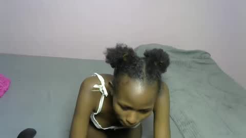 Snapshot of slutty_princess07 chatting on 01/30/25, 06:21 slutty_princess07 online show from 01/30/25, 06:21