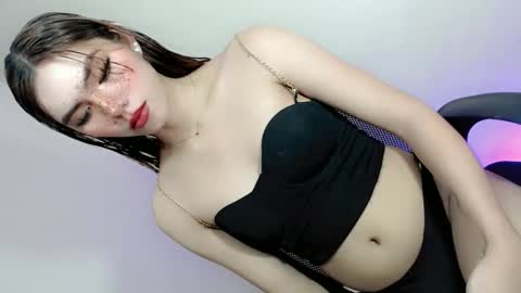 slutty_rose69 online show from 05/21/26, 12:12