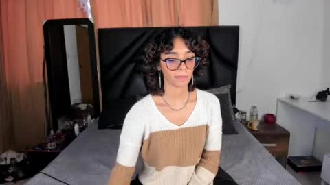 Snapshot of slutty_venus7 chatting on 07/09/26, 10:25 slutty_venus7 online show from 07/09/26, 10:25