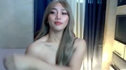 Slutty yesha online show from 12/18/25, 02:17