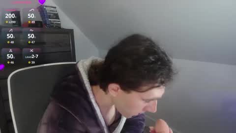 Snapshot of sluttyhorrorparty chatting on 03/11/26, 04:57 Natsu online show from 03/11/26, 04:57